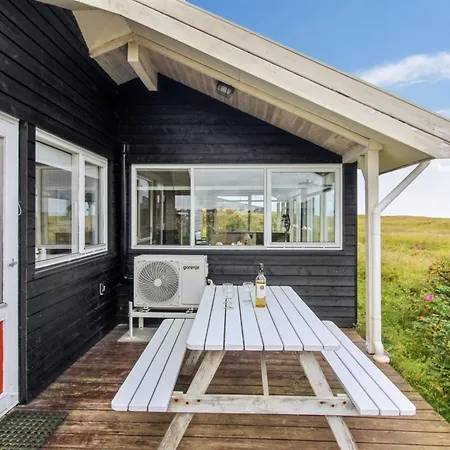 Dorit - 100m From The Sea By Interhome