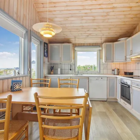 Vakantiehuis Dorit - 100m From The Sea By Interhome Hjørring